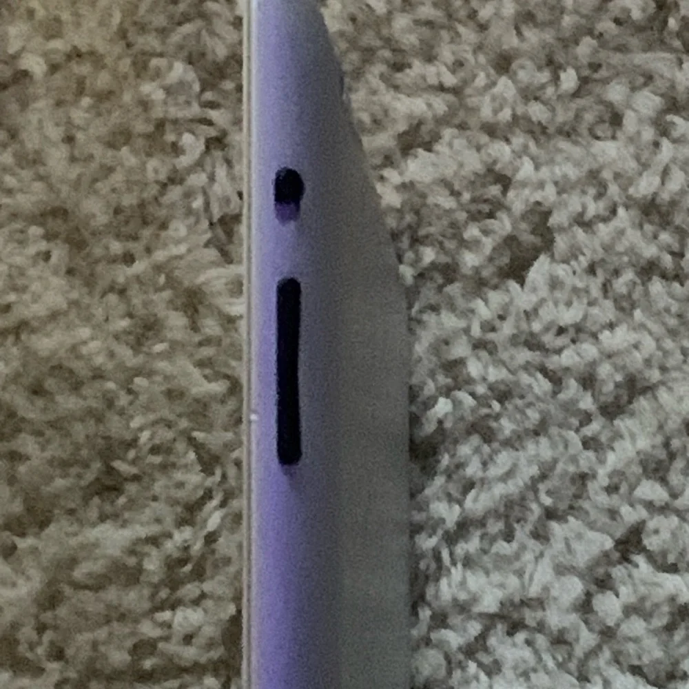 4th Generation IPAD. WHITE. 32G